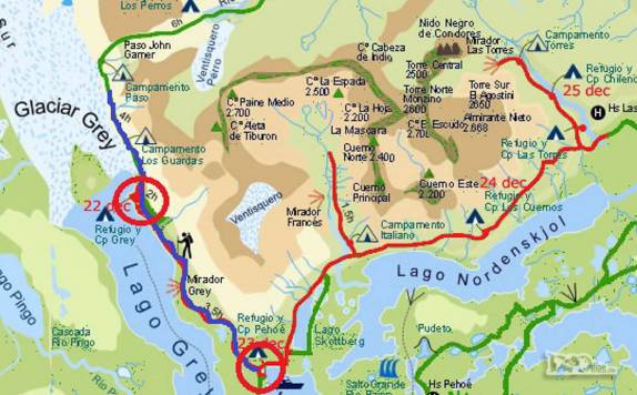 Mapa do famoso circuito W no Torres del Paine, sul do Chile. No 3o dia (em azul), saímos do camping Paine Grande e seguimos até o Acamp. Grey, onde armamos nossa barraca e deixamos o peso. Depois, seguimos adiante para observar o glaciar e retornamos. Tot